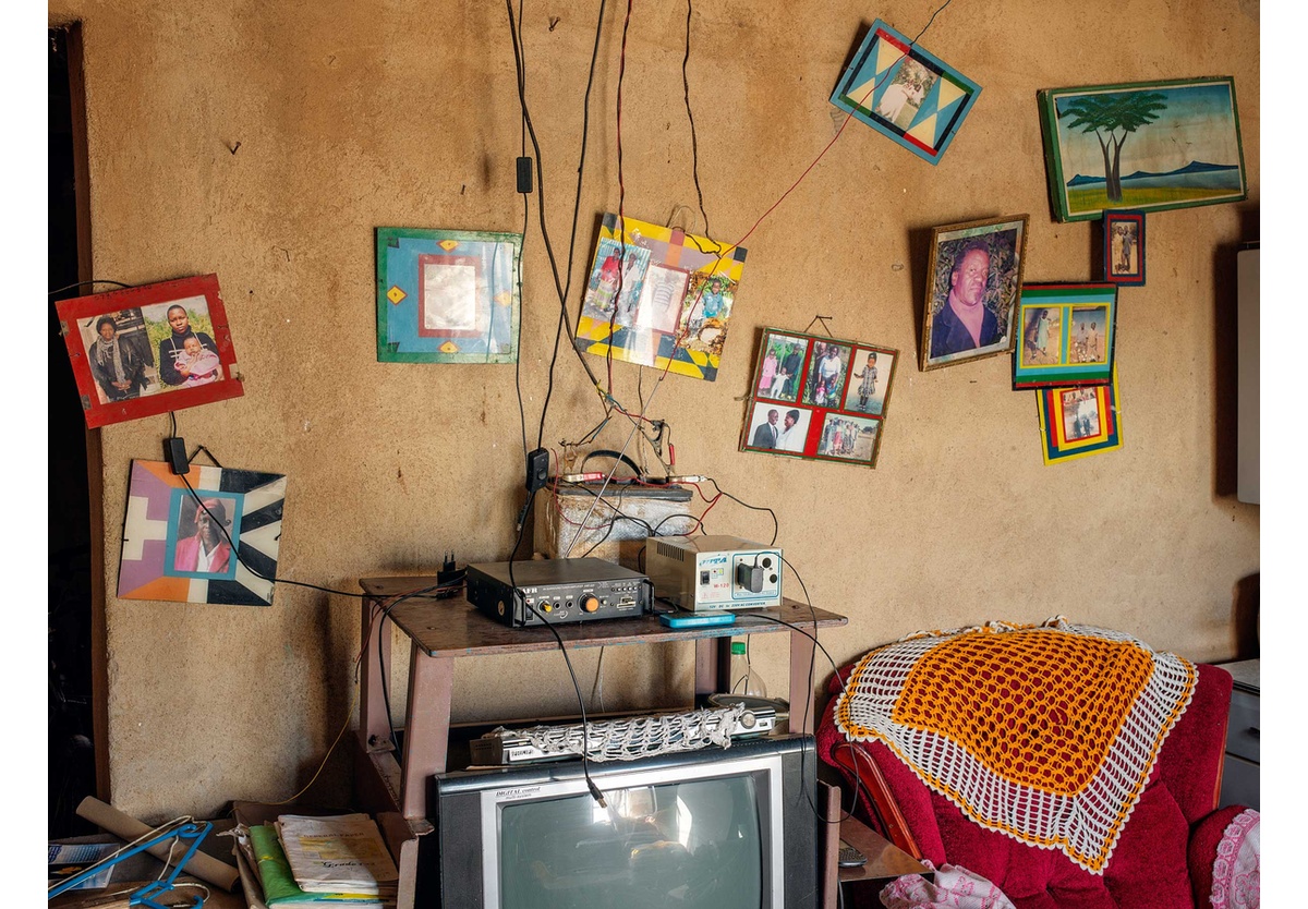 Pieter Hugo - Homestead, Zvishane, Zimbabwe, 2016