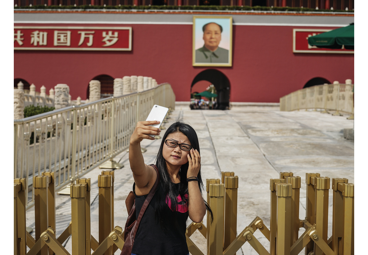 Pieter Hugo - Tiananmen Square, Beijing, 2022