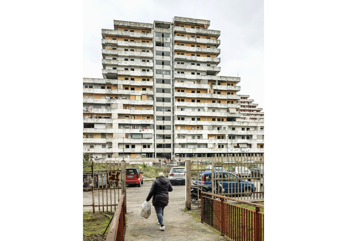 Pieter Hugo -  Vele di Scampia, Naples, 2021, 2021