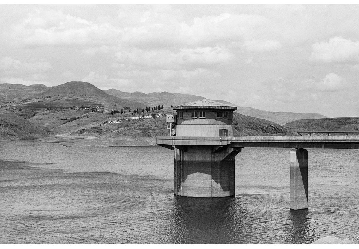 Simon Gush - Katse Dam intake tower, Thaba-Tseka, from The Island, 2015